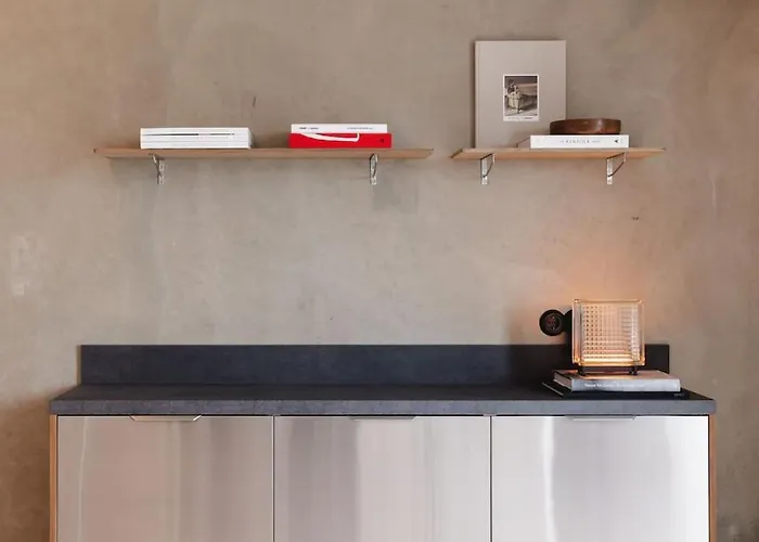 Modern Vintage-Style Apartment Near The Center